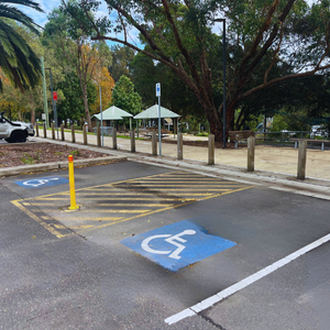 accessible parking tench avenue south